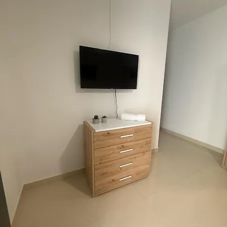 Guest house Traveller's Rest 3*