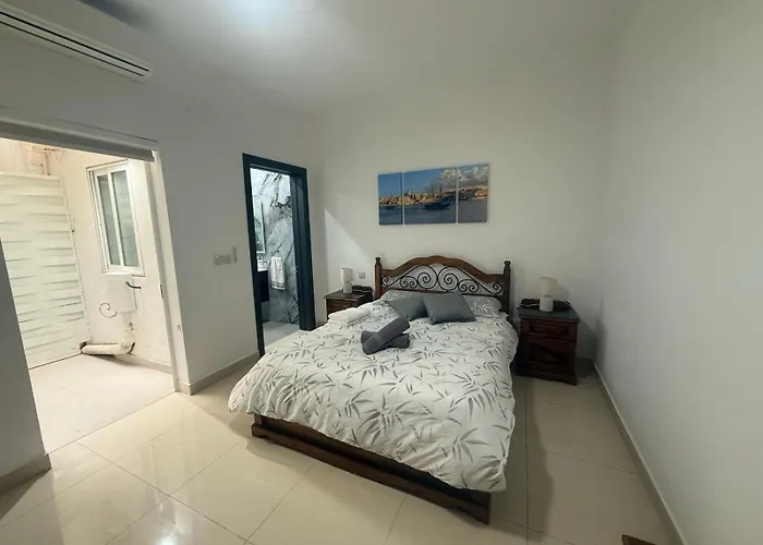 בית הארחה Traveller's Rest 3*