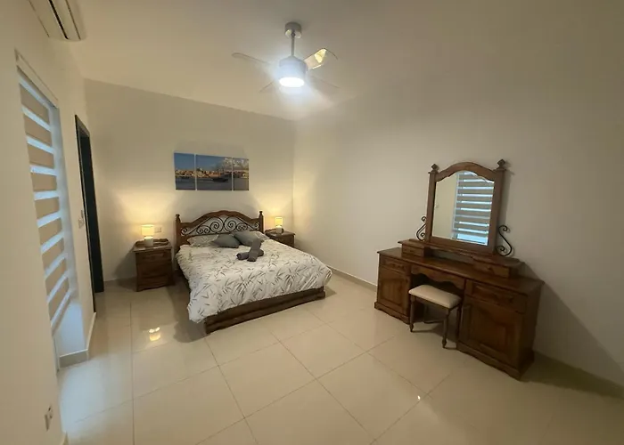 Πανσιόν Traveller's Rest 3*